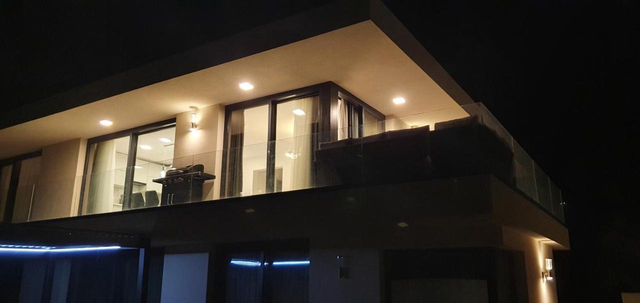 Apartment Luxury In Balatonalmadi, Almadi Lux Ii - Crystal White Balatonalmadi