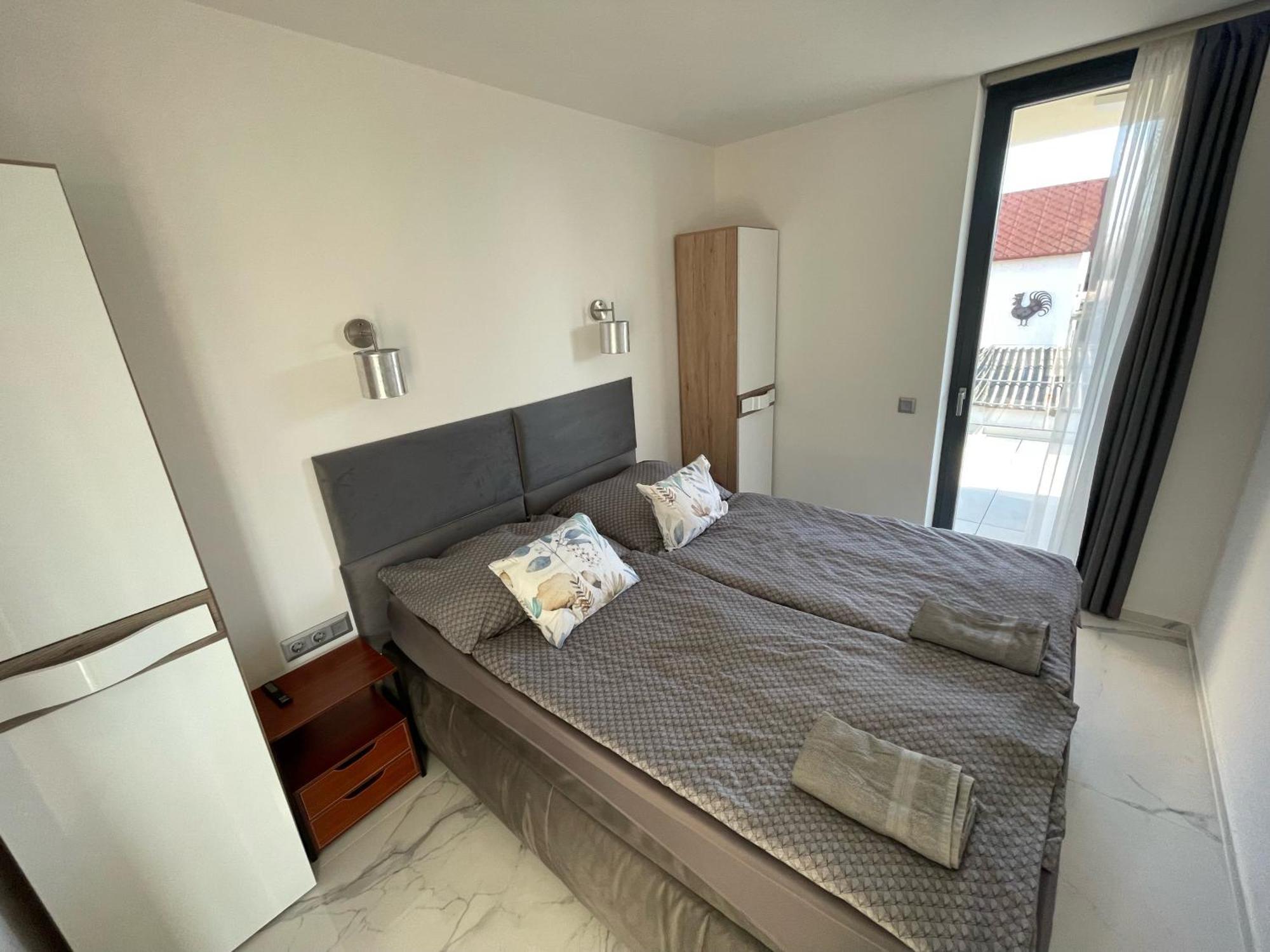 Luxury In Balatonalmadi, Almadi Lux Ii - Crystal White Balatonalmadi