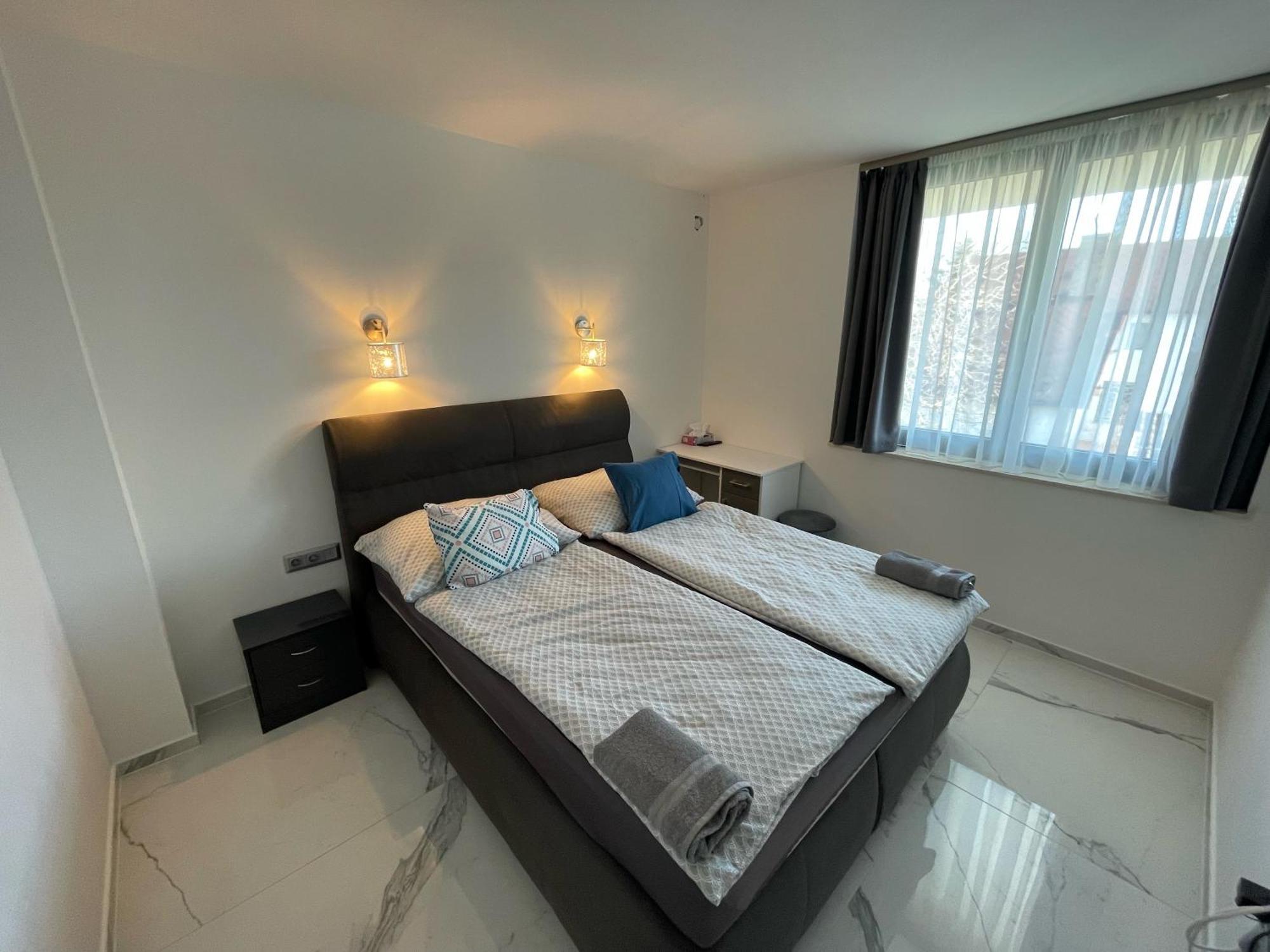 Apartment Luxury In Balatonalmadi, Almadi Lux Ii - Crystal White *